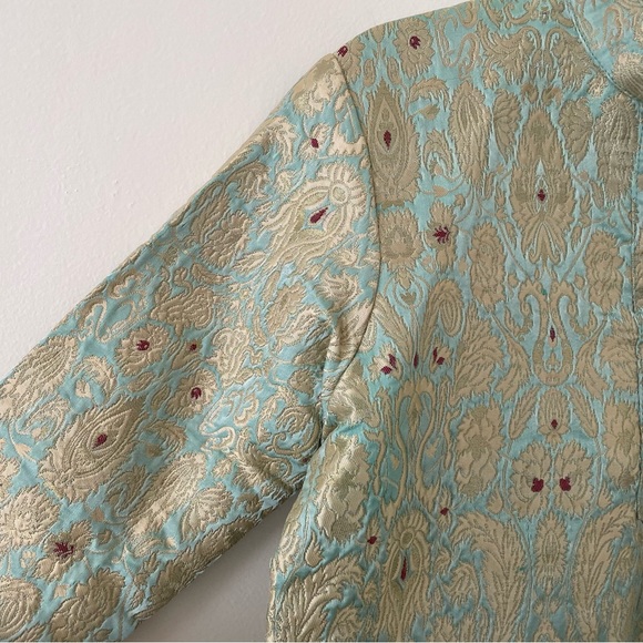 Beautiful Indian Top - Picture 2 of 5